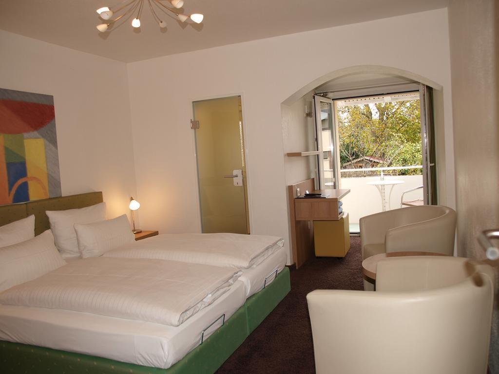 Hotel Alpenblick Garni 위버링겐 외부 사진